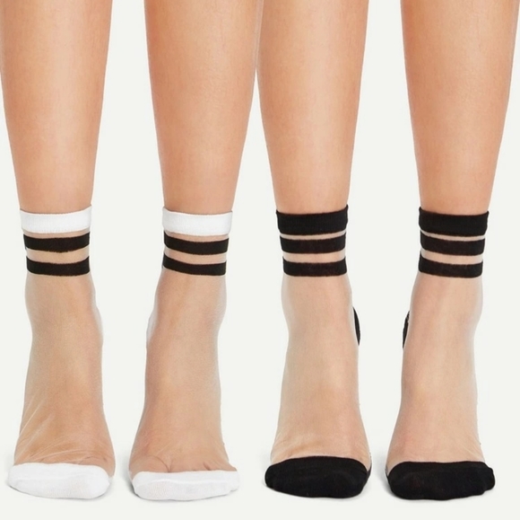 boutique Accessories - Crystal Clear Ankle Socks